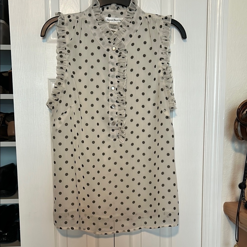 Polka Dot Sleeveless Blouse